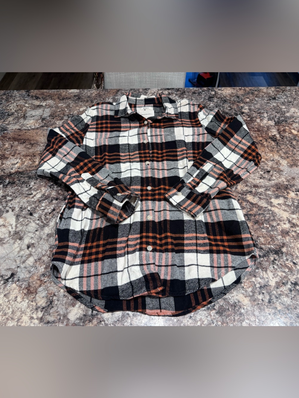 Women’s Plaid Button-Up Shirt - Black, White & Rust